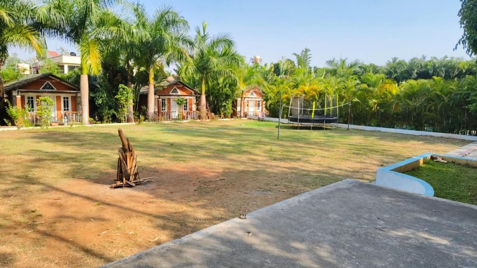 Plumeria Resort Kushalnagar Ngoại thất bức ảnh